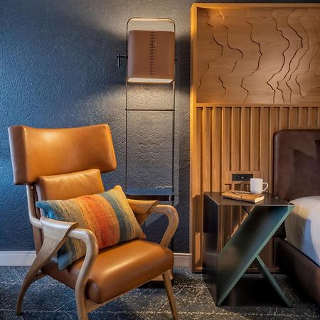 Aviator Hotel אנקורג' מראה חיצוני תמונה