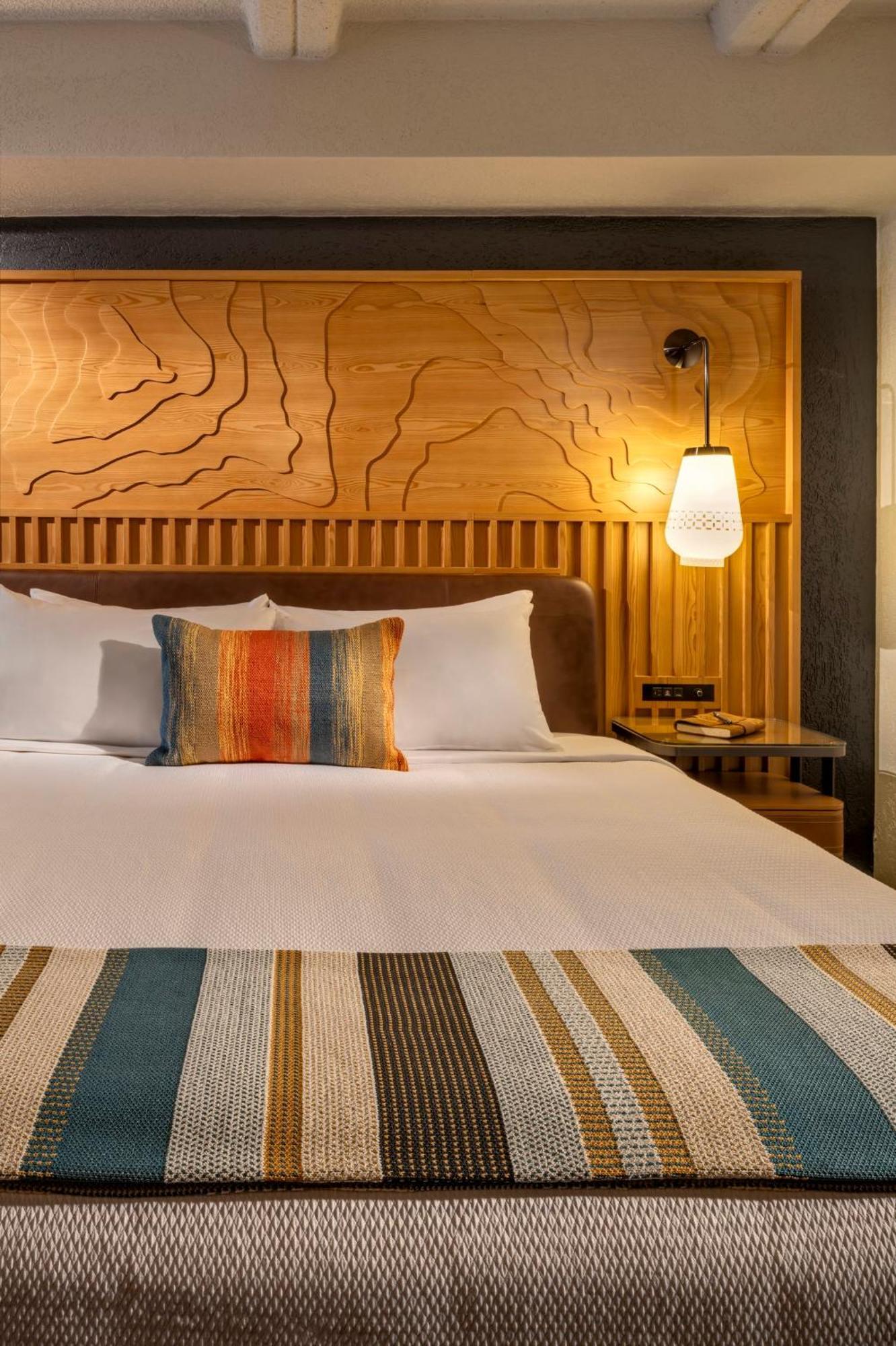 Aviator Hotel אנקורג' מראה חיצוני תמונה